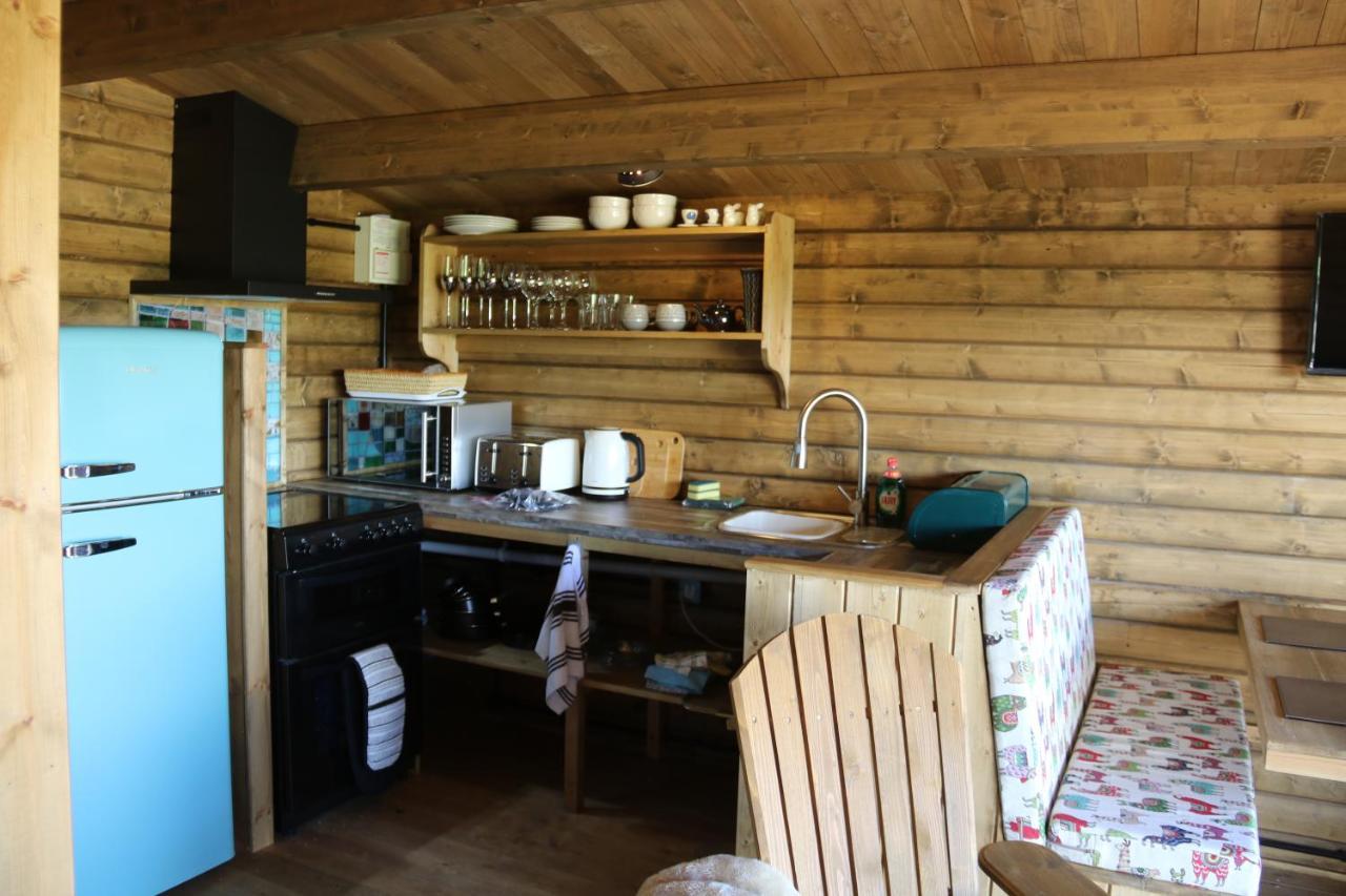 Knapp Farm Glamping Lodge 2 Corscombe Exterior photo